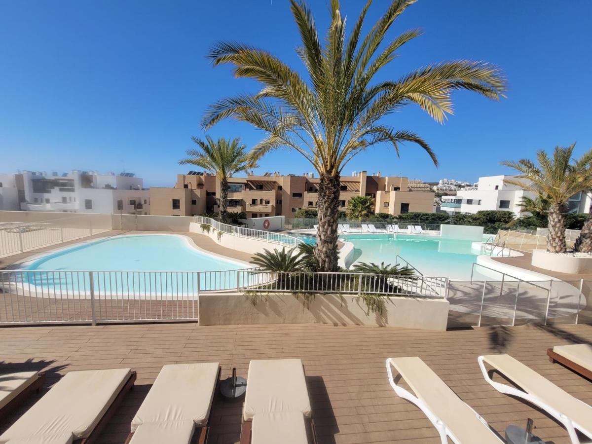 Stunning Apartment La Cala De Mijas - Walking Distance To The Beach And Town - Pool Open Екстер'єр фото